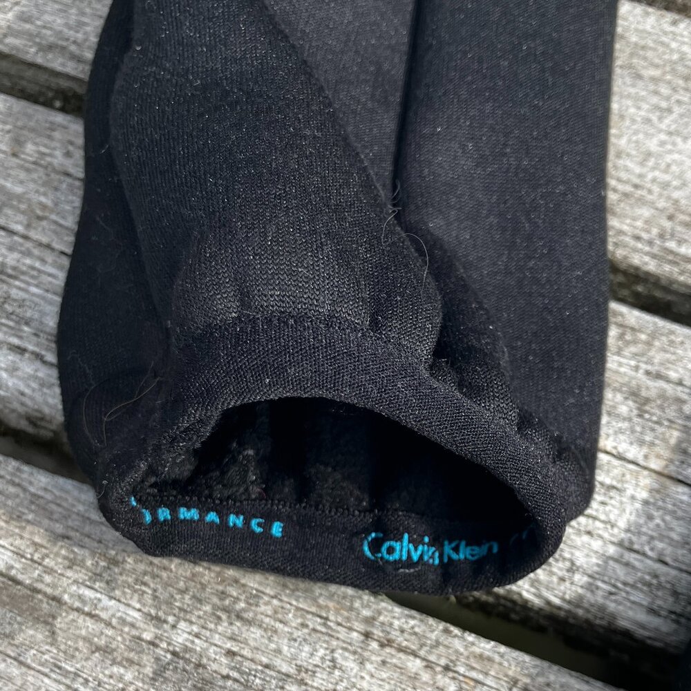 NWTđCalvin Klein Performance Puffer Jacket - Medium - Picture 5 of 10